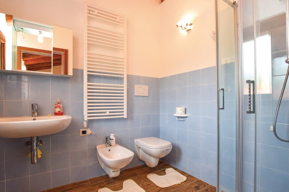 Photo of Bathroom in Vo