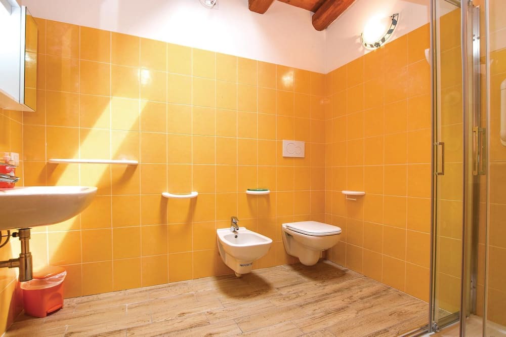 Photo of Bathroom in Vo