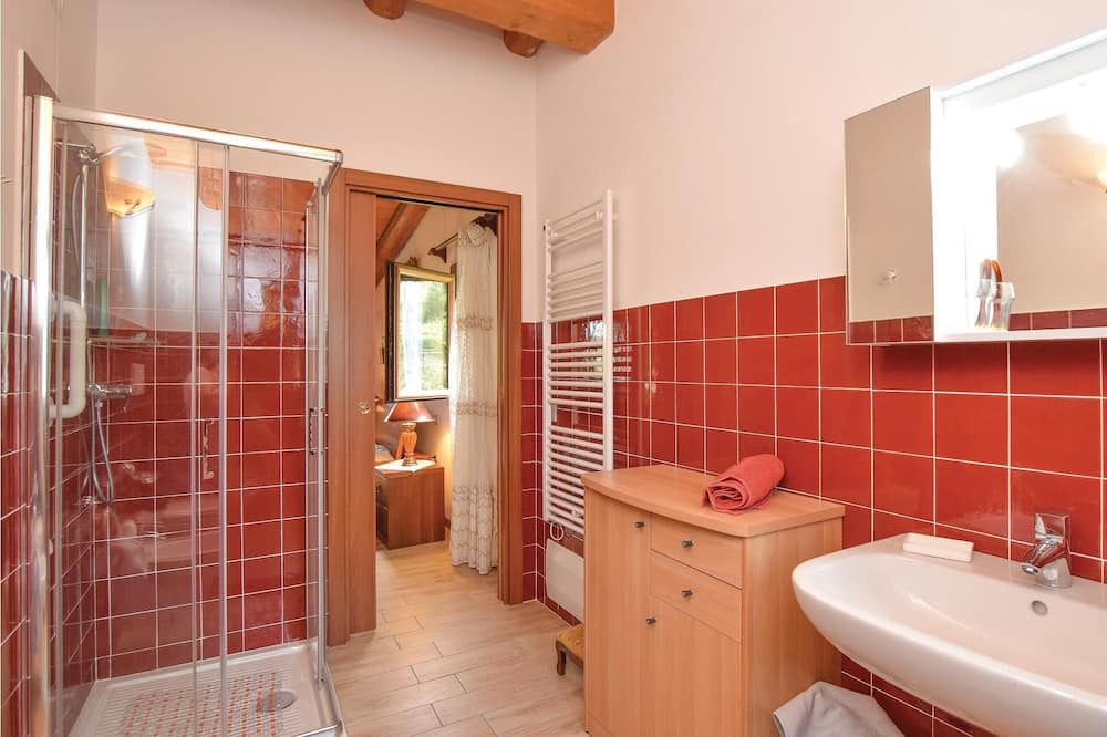 Photo of Bathroom in Vo