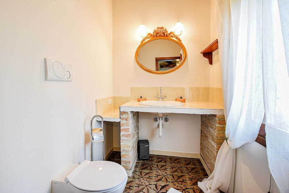 Photo of Bathroom in Taglio di Po