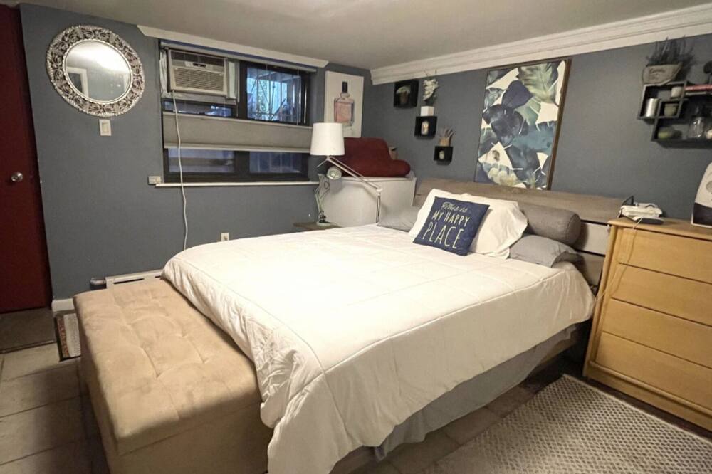 Photo of Bedroom in Gowanus