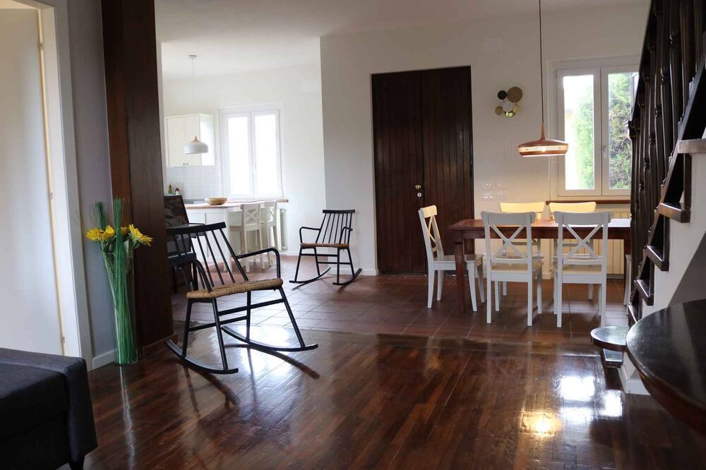 Photo of Livingroom in Lazise