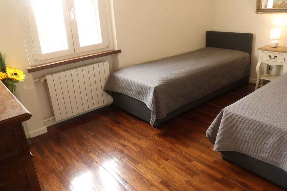 Photo of Bedroom in Lazise