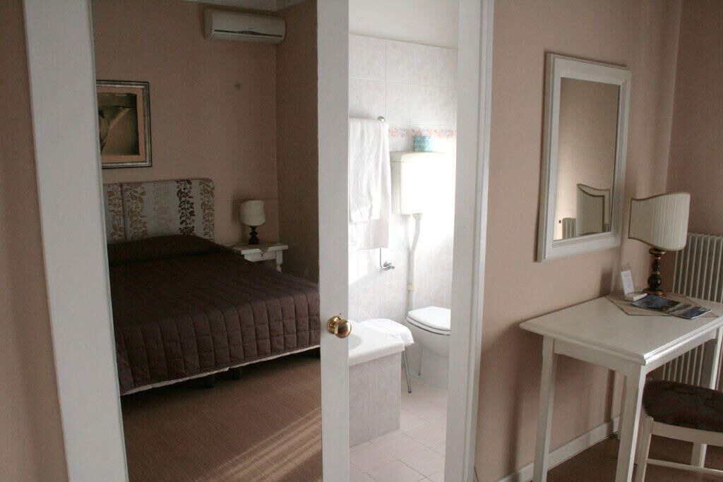 Photo of Bedroom in Carre