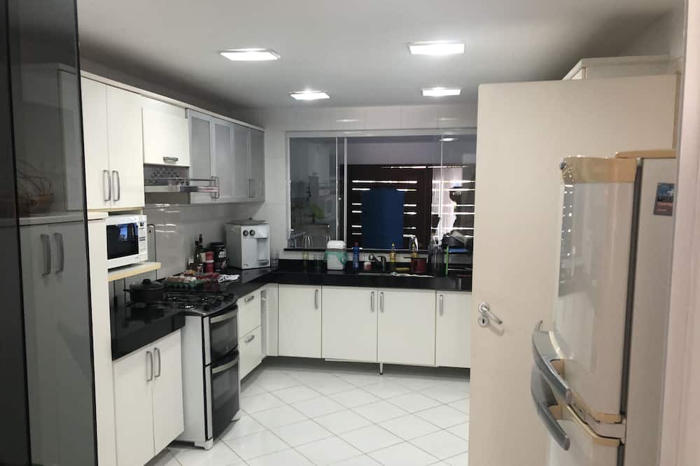 Photo of Kitchen in Frade