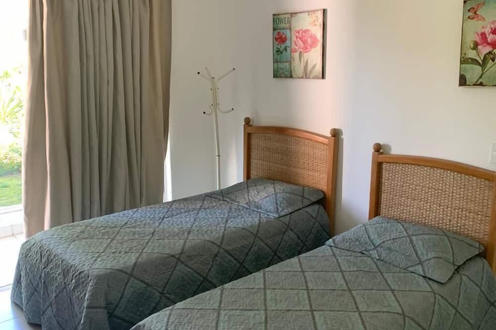 Photo of Bedroom in Frade