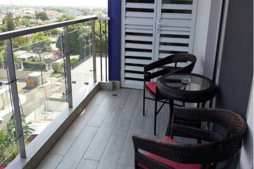 Photo of Patio Balcony in Caribbean Estates