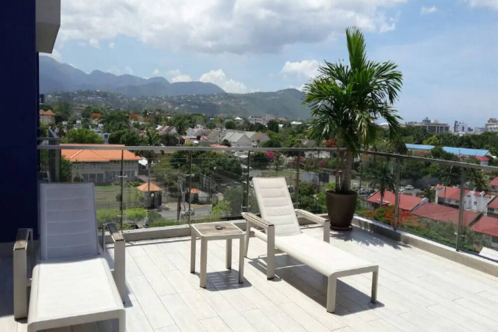 Photo of Patio Balcony in Caribbean Estates