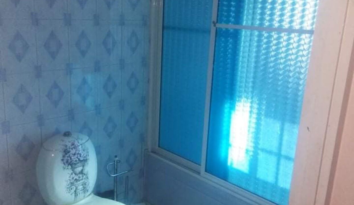 Photo of Bathroom in Spanish Town