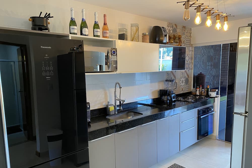 Photo of Kitchen in Itaipuacu