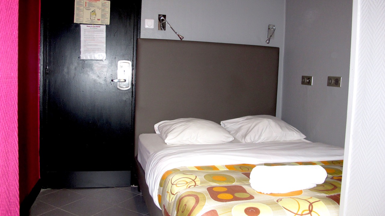 Photo of Bedroom in Hopital Saint-Louis