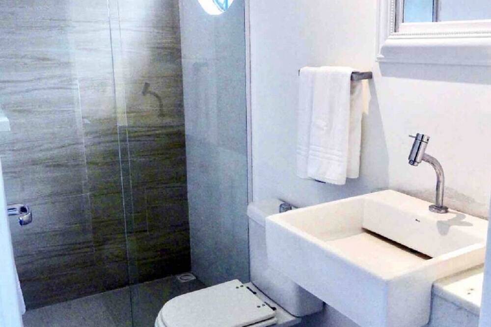 Photo of Bathroom in Pontal