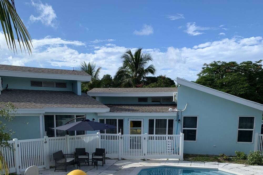 Photo of Outdoor in Westward Villas Subdivision