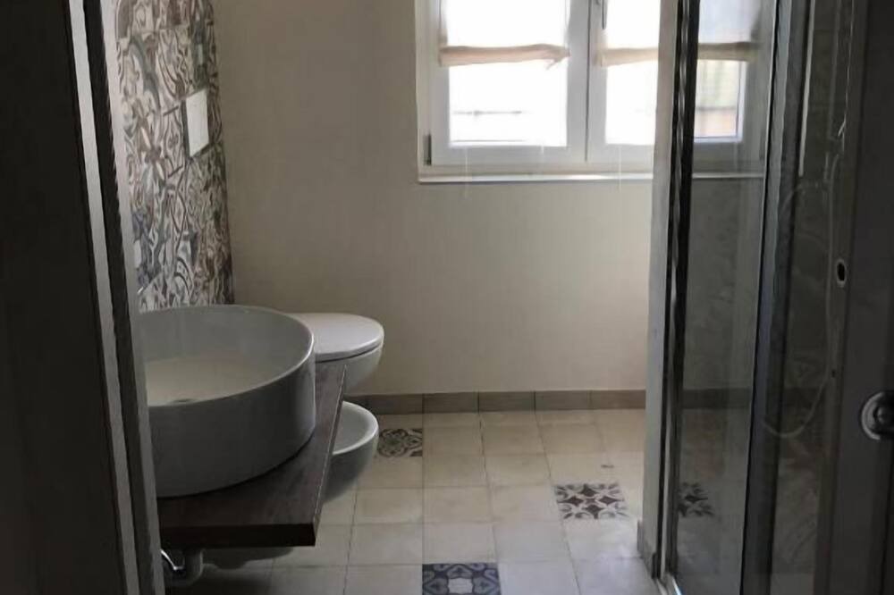 Photo of Bathroom in Borgo Roma