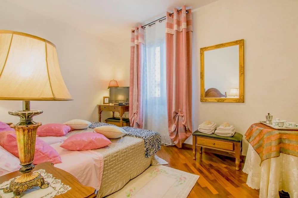 Photo of Bedroom in Asparetto