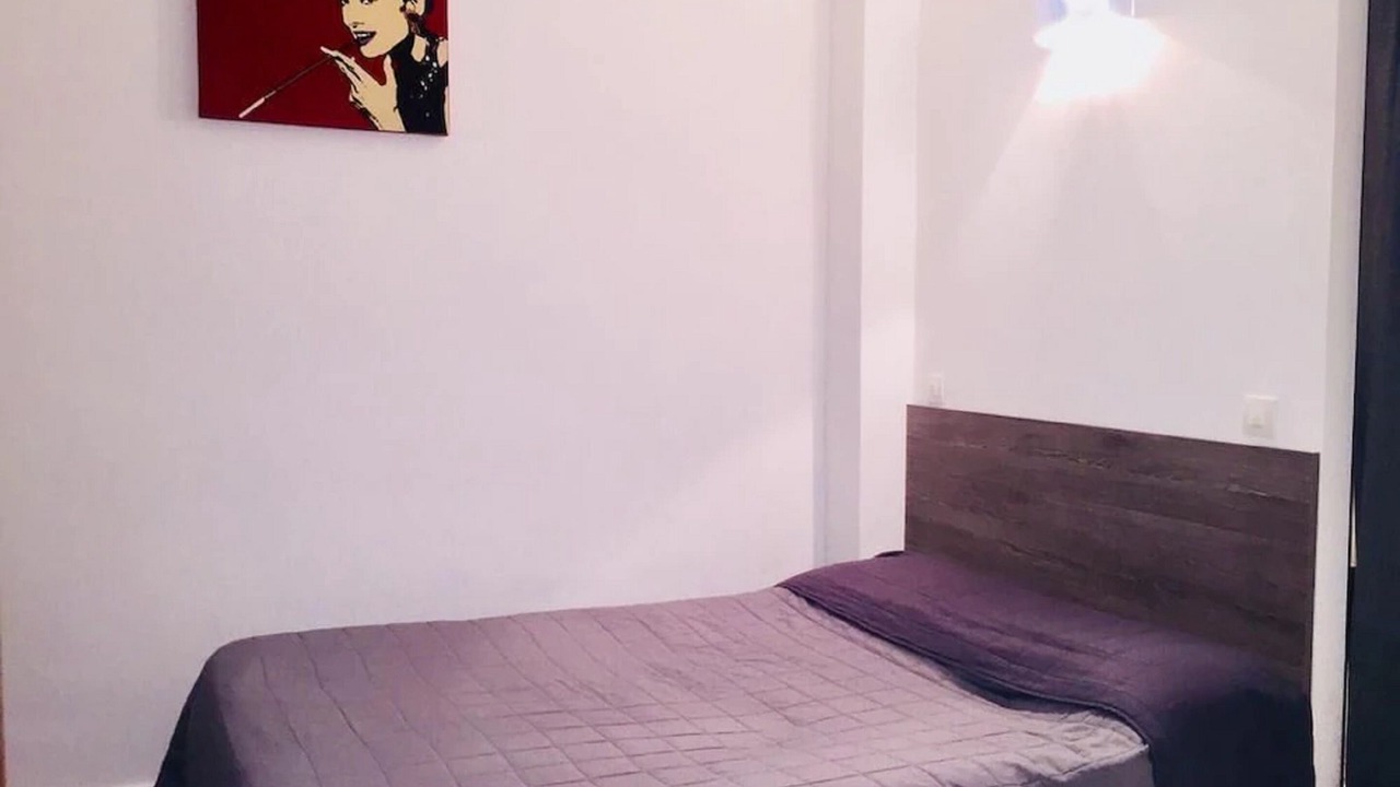 Photo of Bedroom in Quartier de la Goutte-d'Or