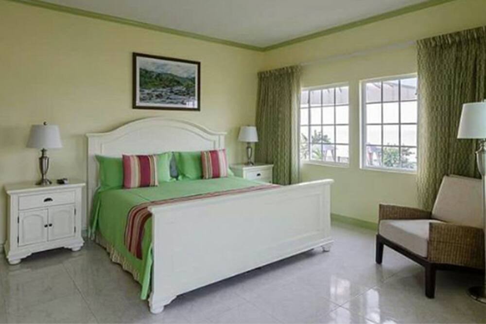 Photo of Bedroom in Hope Bay
