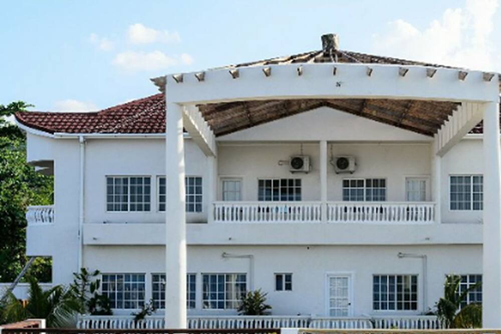Photo of Outdoor in Hope Bay