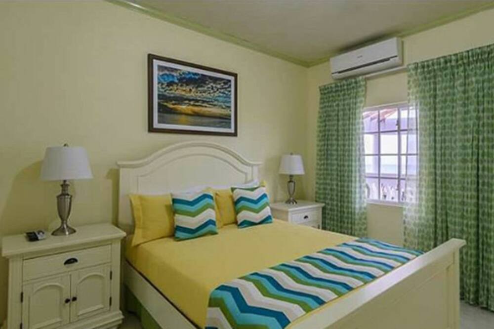 Photo of Bedroom in Hope Bay