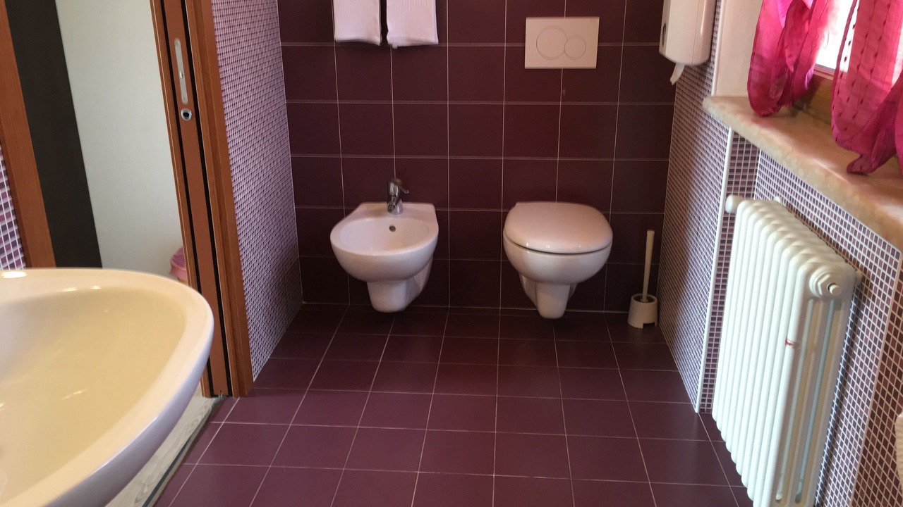 Photo of Bathroom in Valgatara