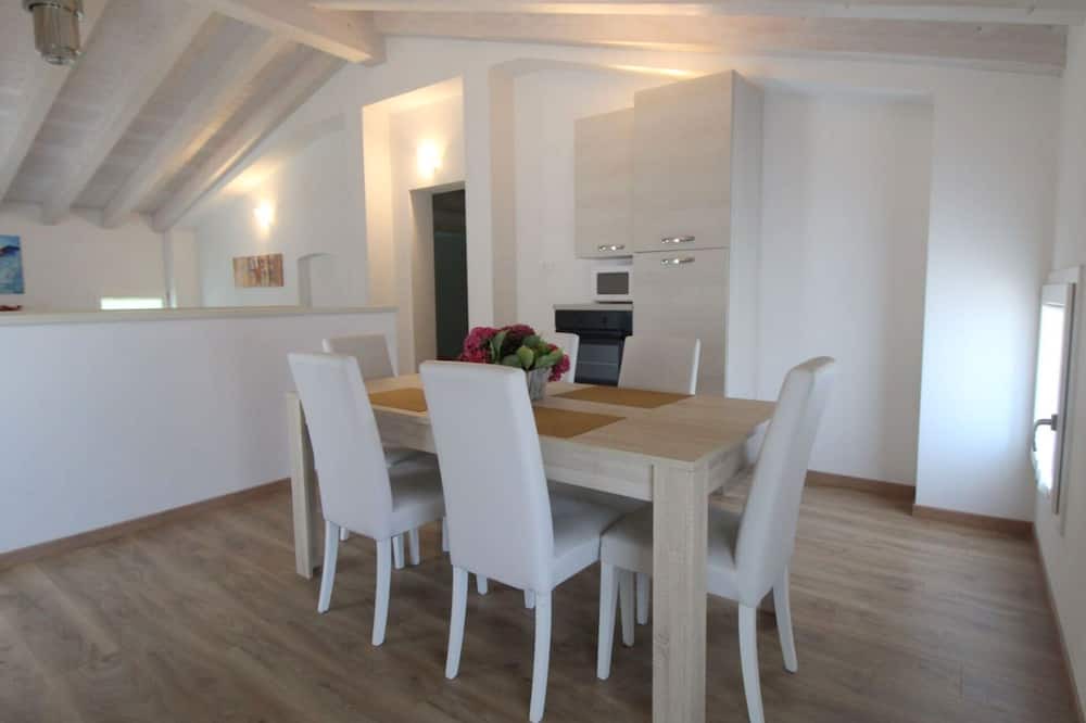 Photo of Kitchen in Peraga