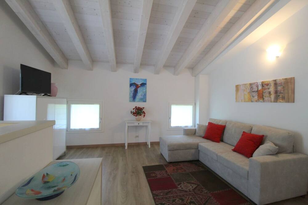 Photo of Livingroom in Peraga