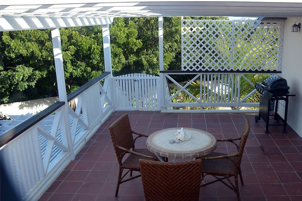 Photo of Patio Balcony in The Bight