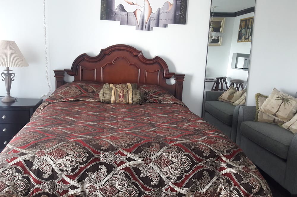 Photo of Bedroom in Downtown