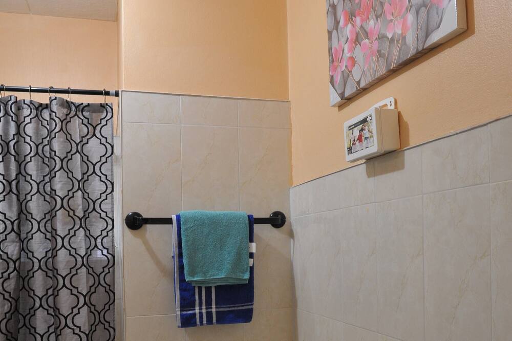 Photo of Bathroom in Havendale