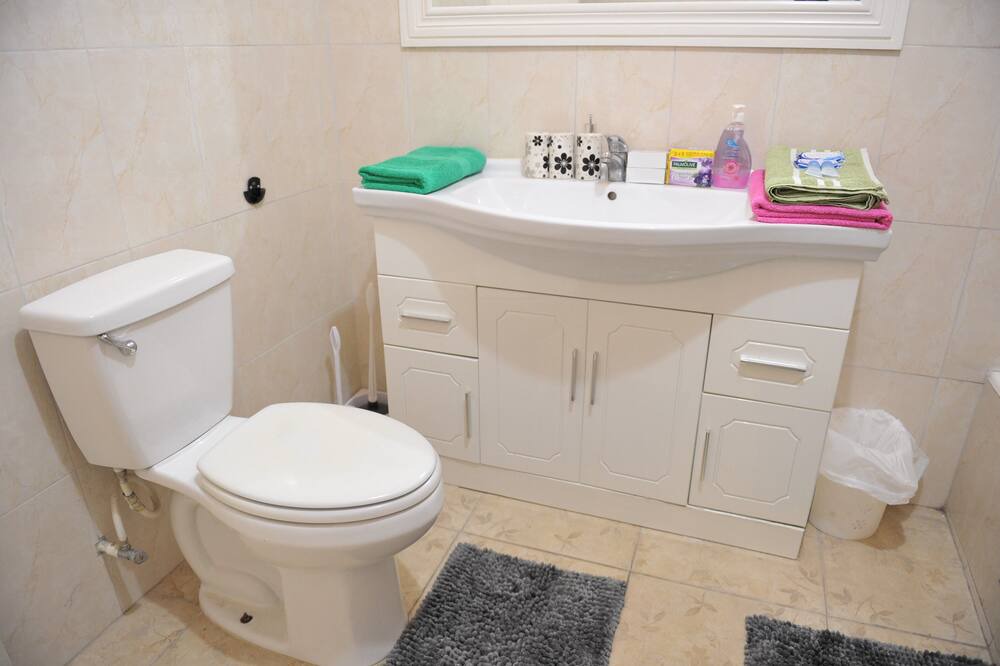 Photo of Bathroom in Havendale