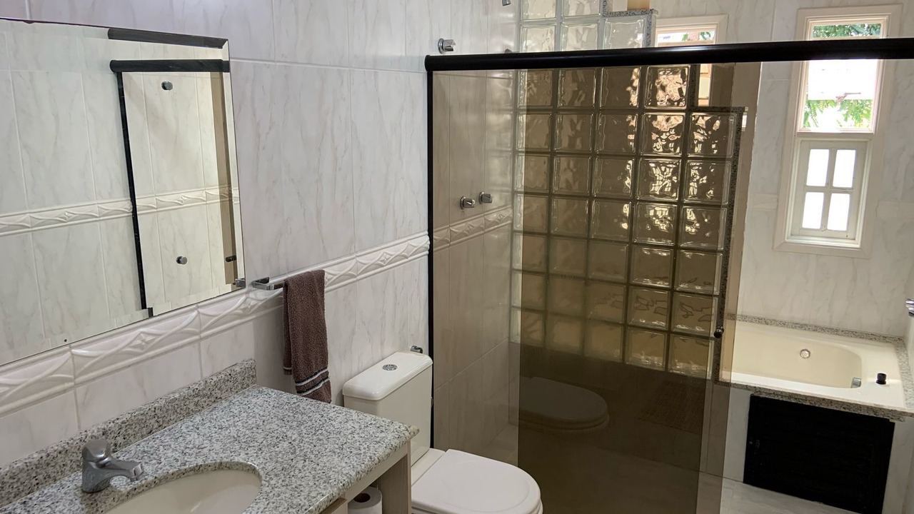 Photo of Bathroom in Anil