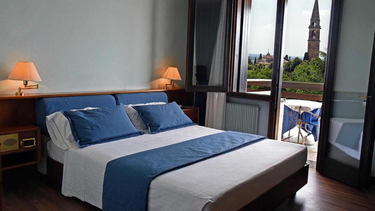 Photo of Bedroom in Montebelluna