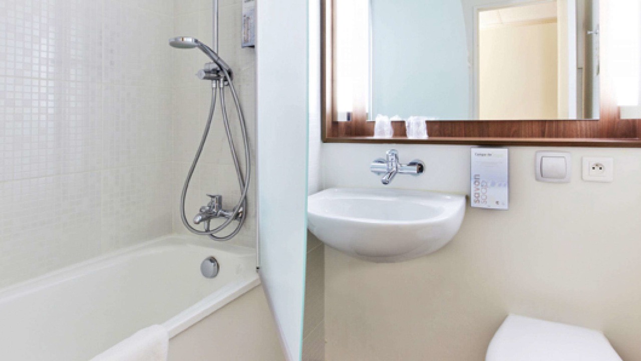 Photo of Bathroom in Le Port sous la Lune