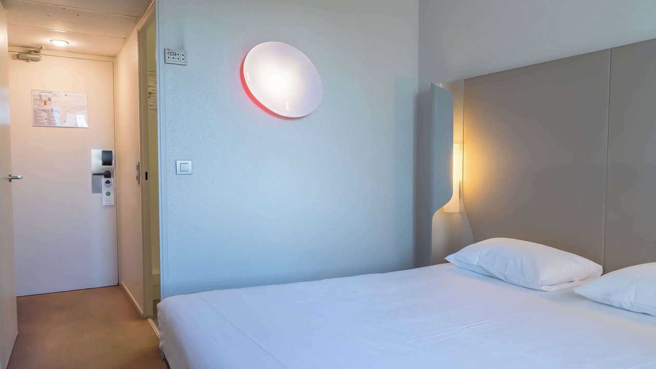 Photo of Bedroom in Le Port sous la Lune