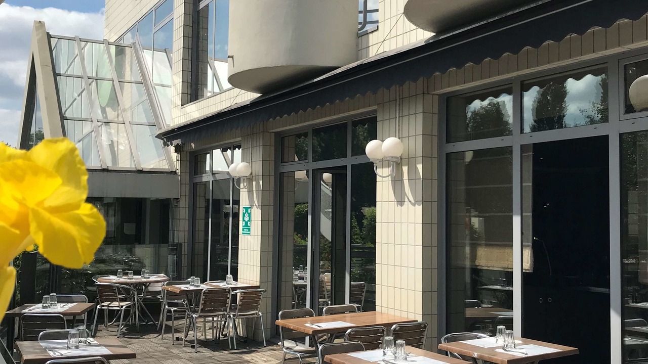 Photo of Patio Balcony in Le Port sous la Lune