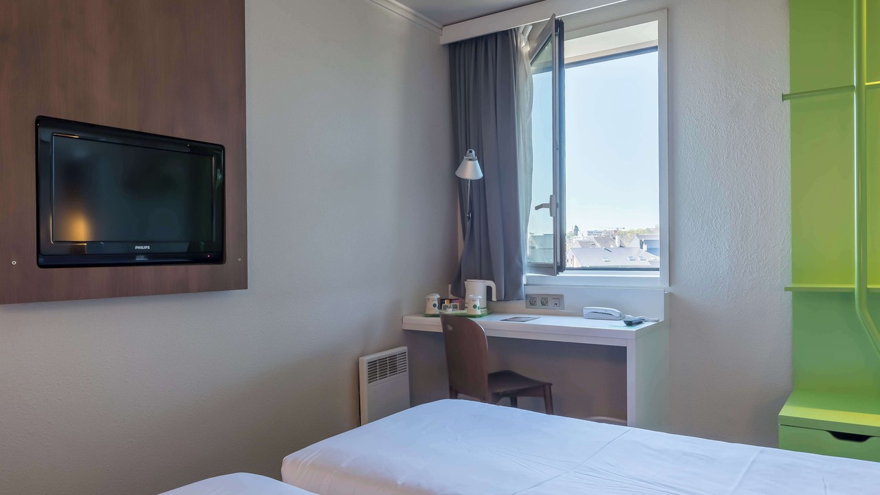 Photo of Bedroom in Le Port sous la Lune