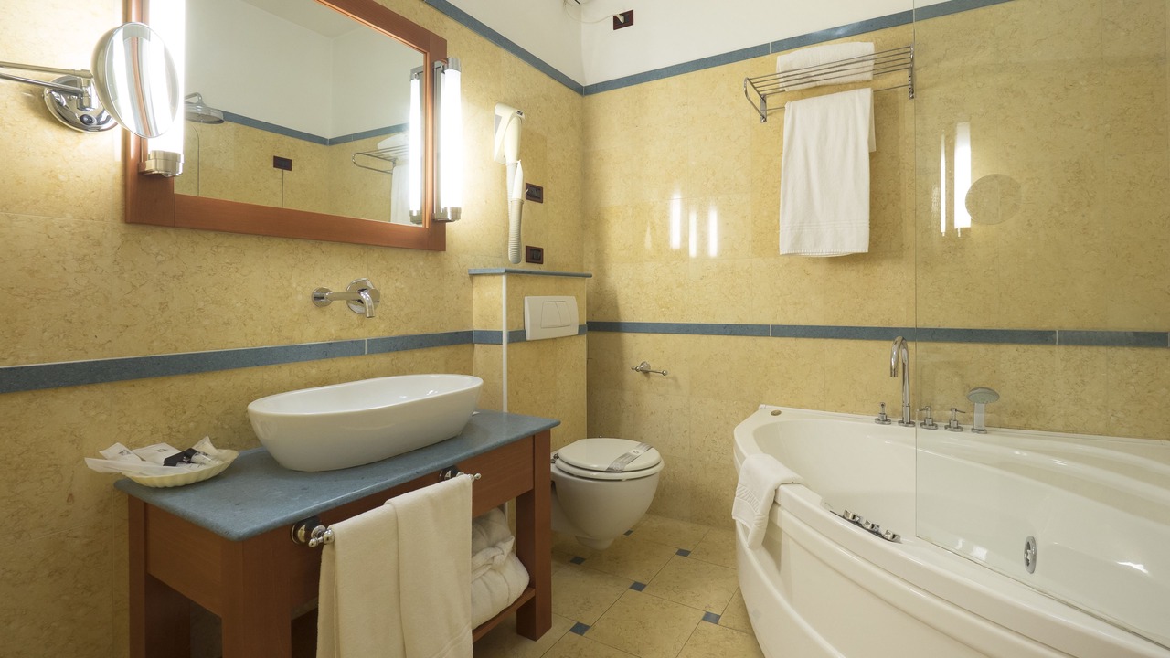 Photo of Bathroom in Zerman