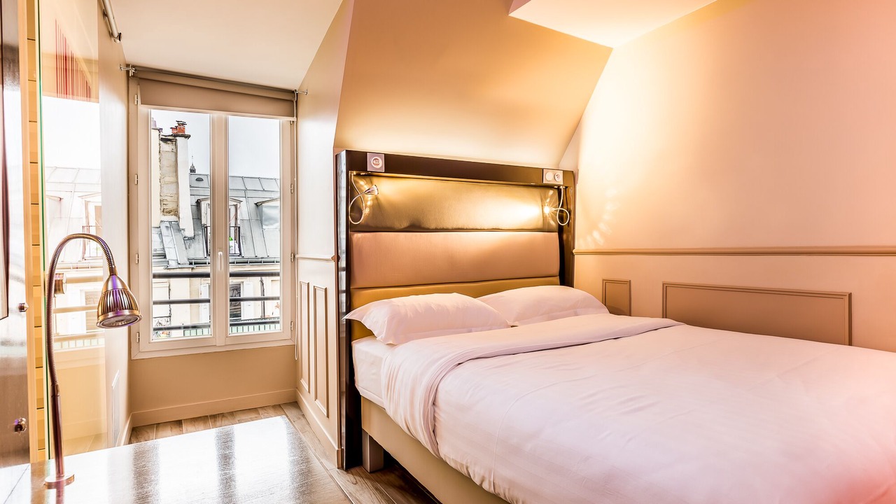 Photo of Bedroom in Porte-Saint-Martin
