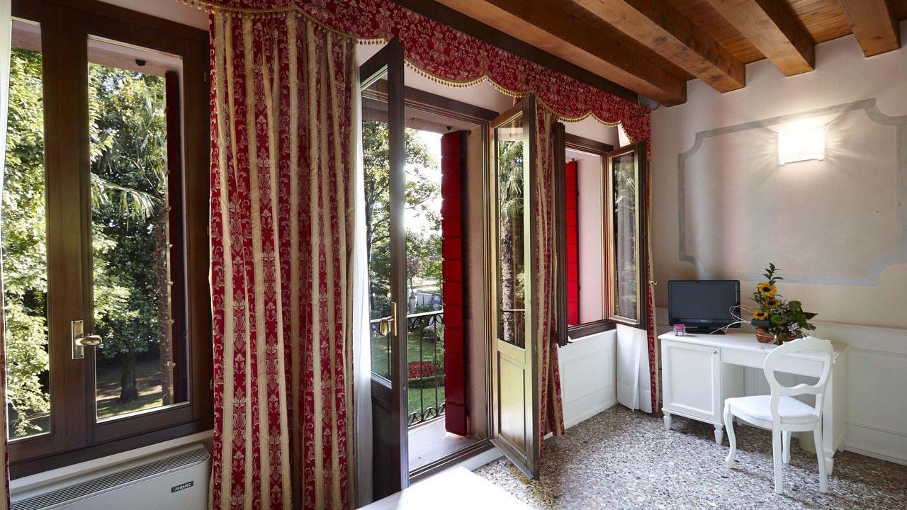 Photo of Bedroom in Mirano