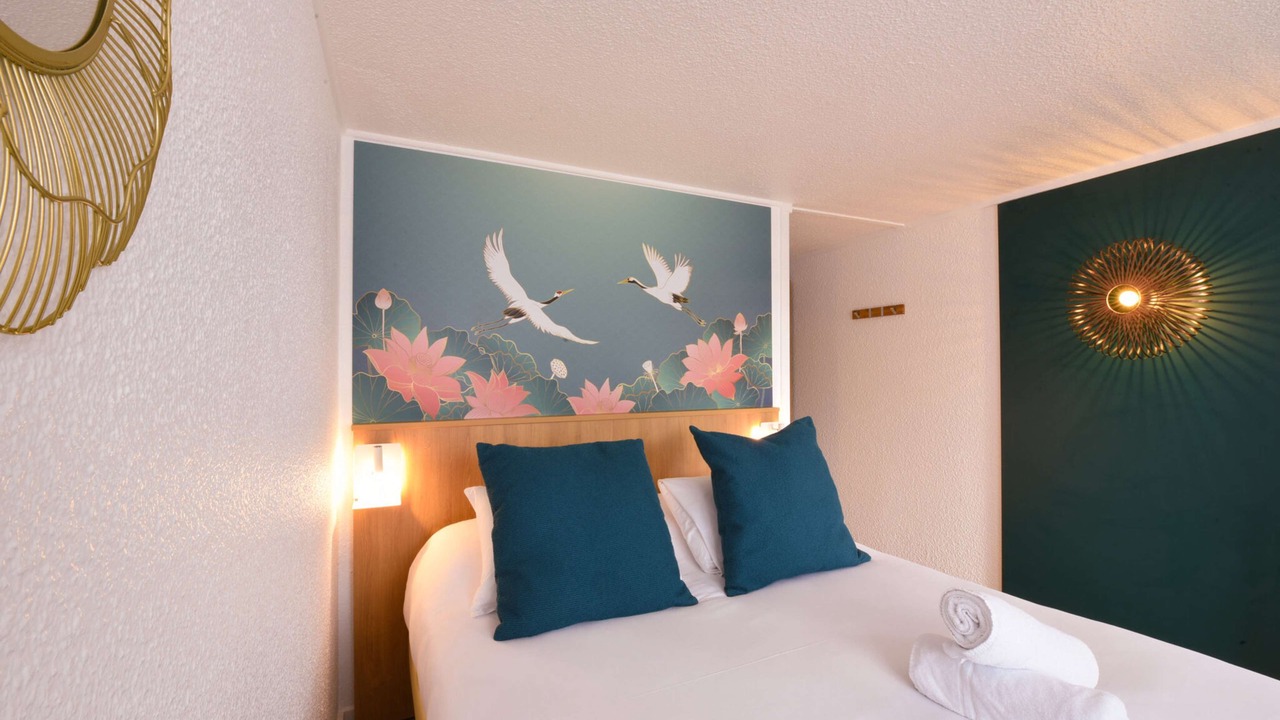 Photo of Bedroom in Villeneuve-Saint-Georges