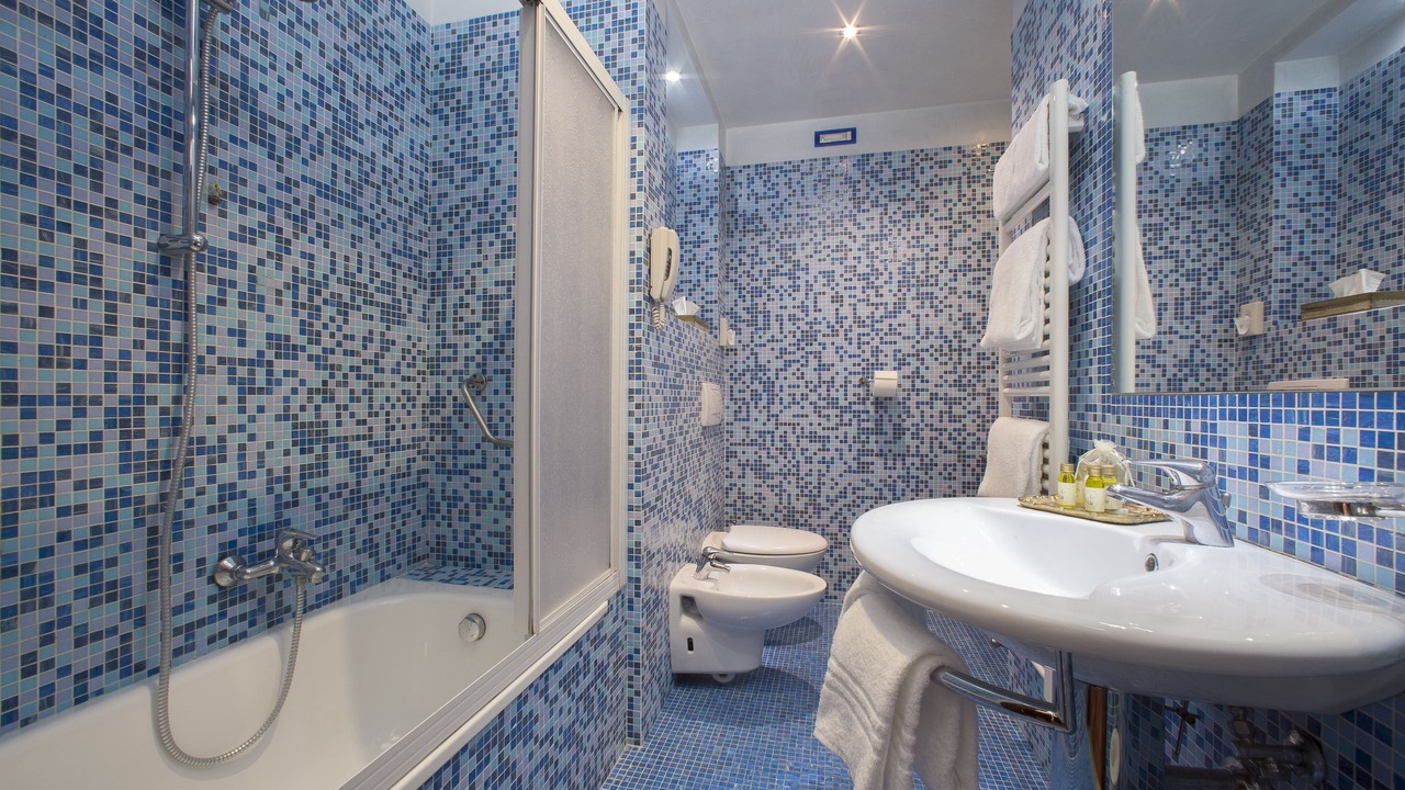 Photo of Bathroom in Historic Centre
