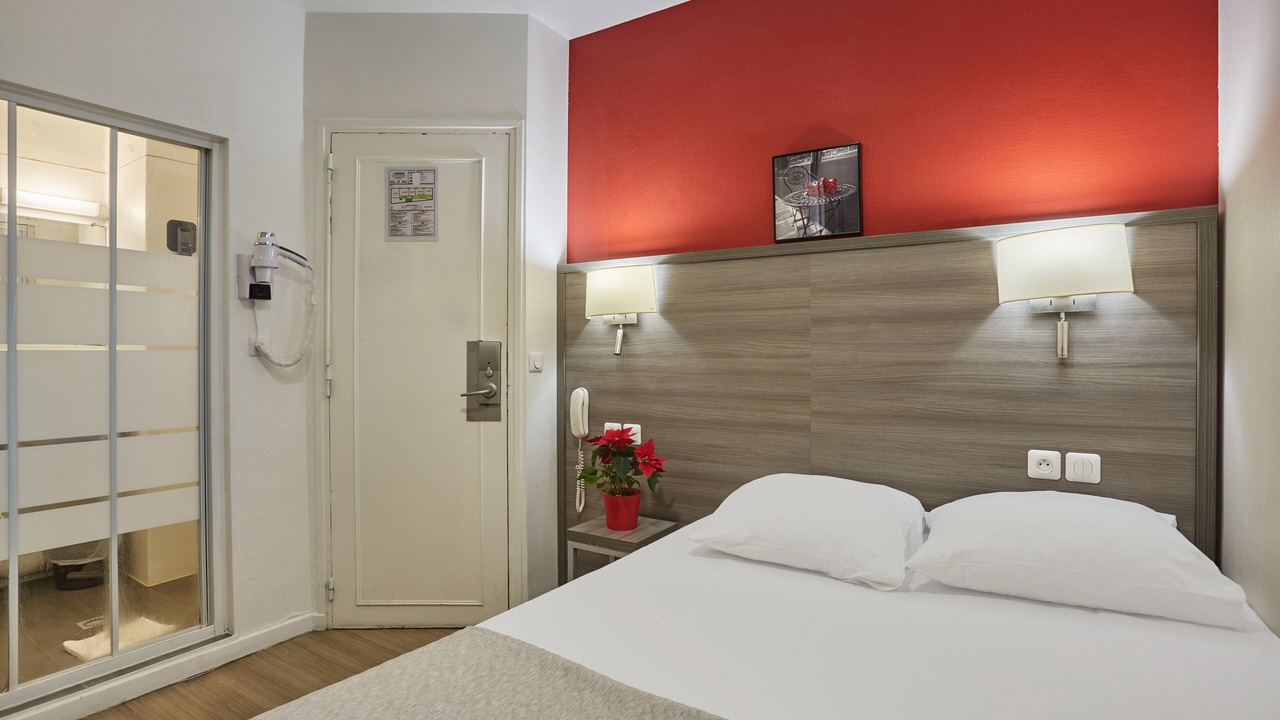 Photo of Bedroom in Belleville
