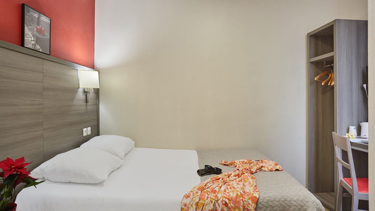 Photo of Bedroom in Belleville