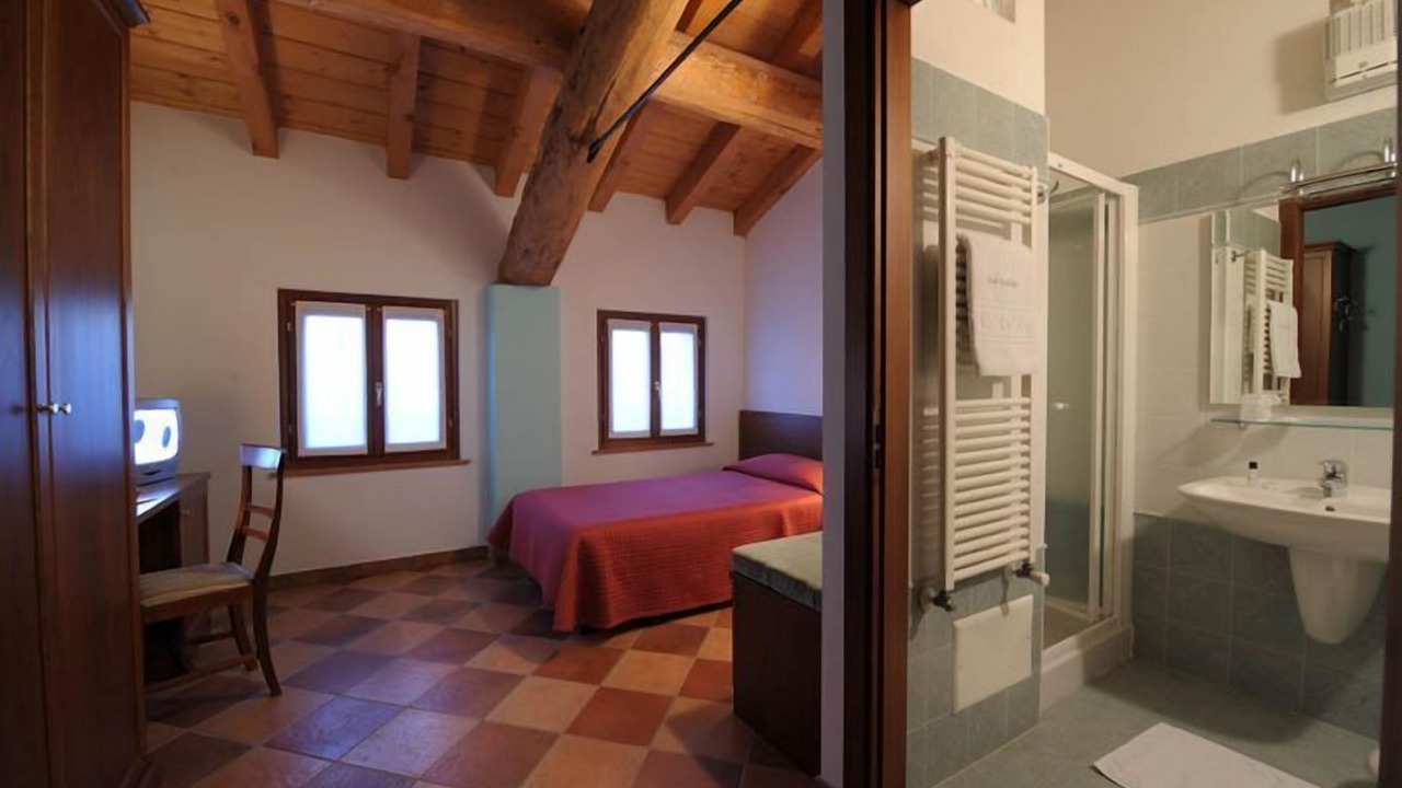 Photo of Bedroom in Nogarole Rocca
