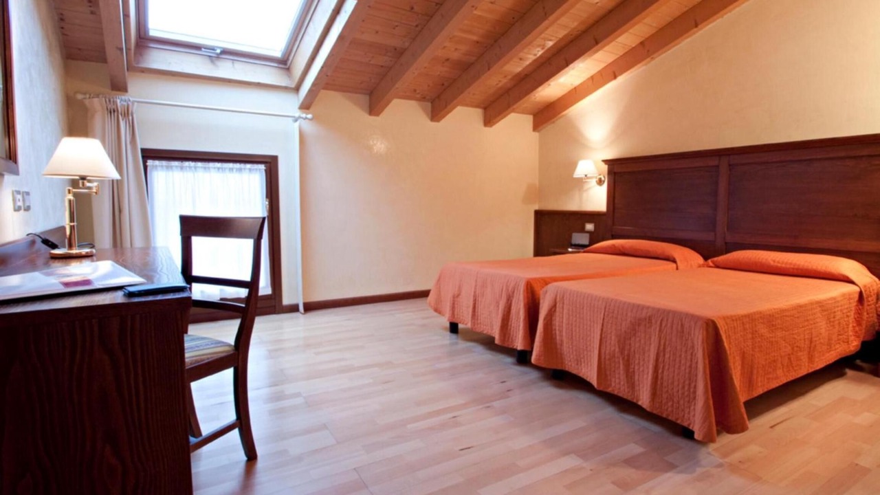 Photo of Bedroom in Nogarole Rocca