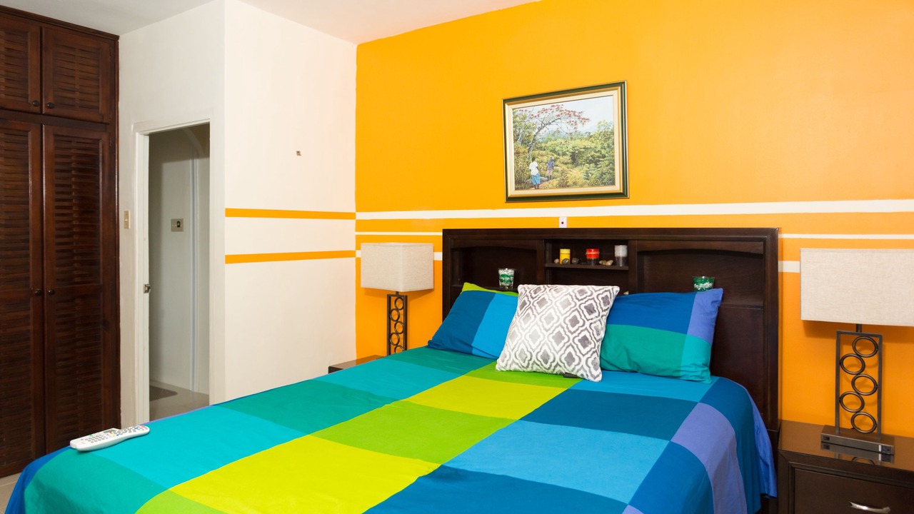 Photo of Bedroom in Hellshire