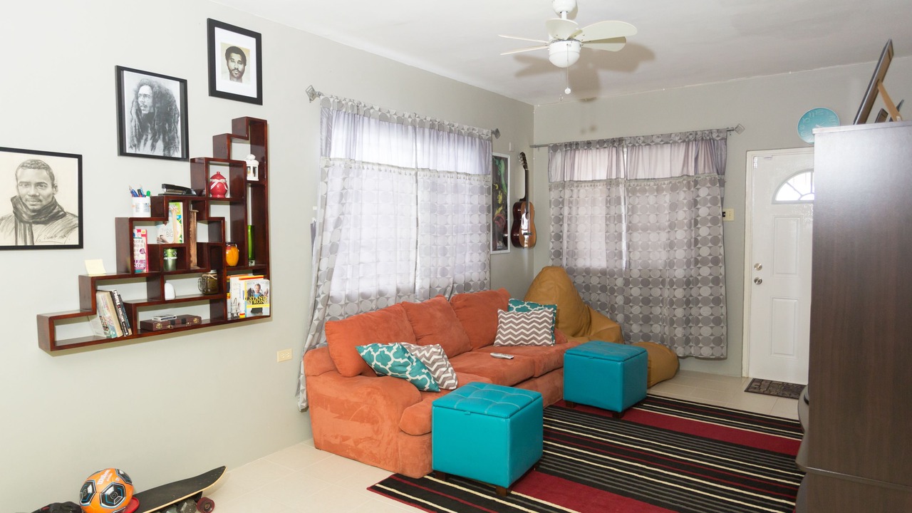 Photo of Bedroom in Hellshire