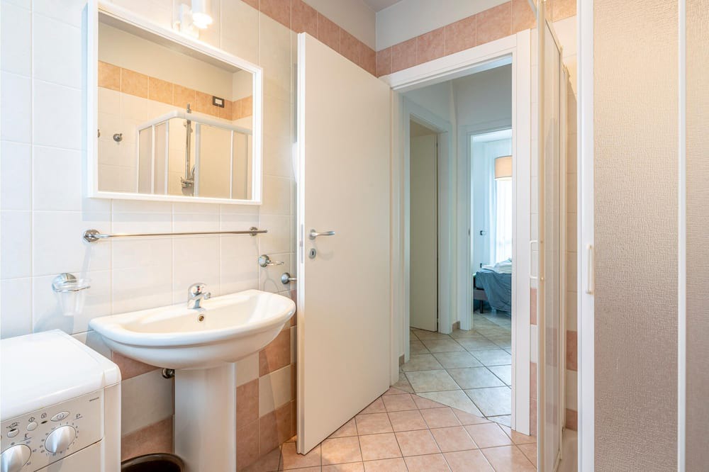 Photo of Bathroom in Isola Albarella