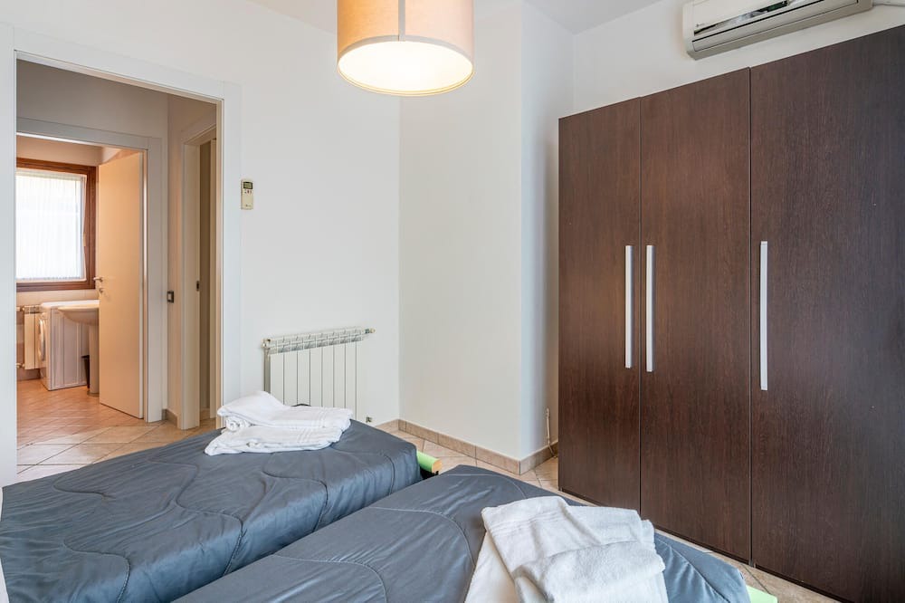 Photo of Bedroom in Isola Albarella