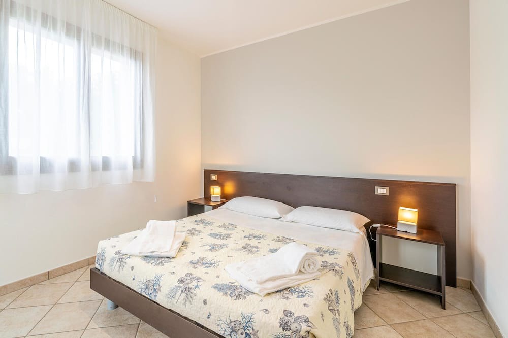 Photo of Bedroom in Isola Albarella